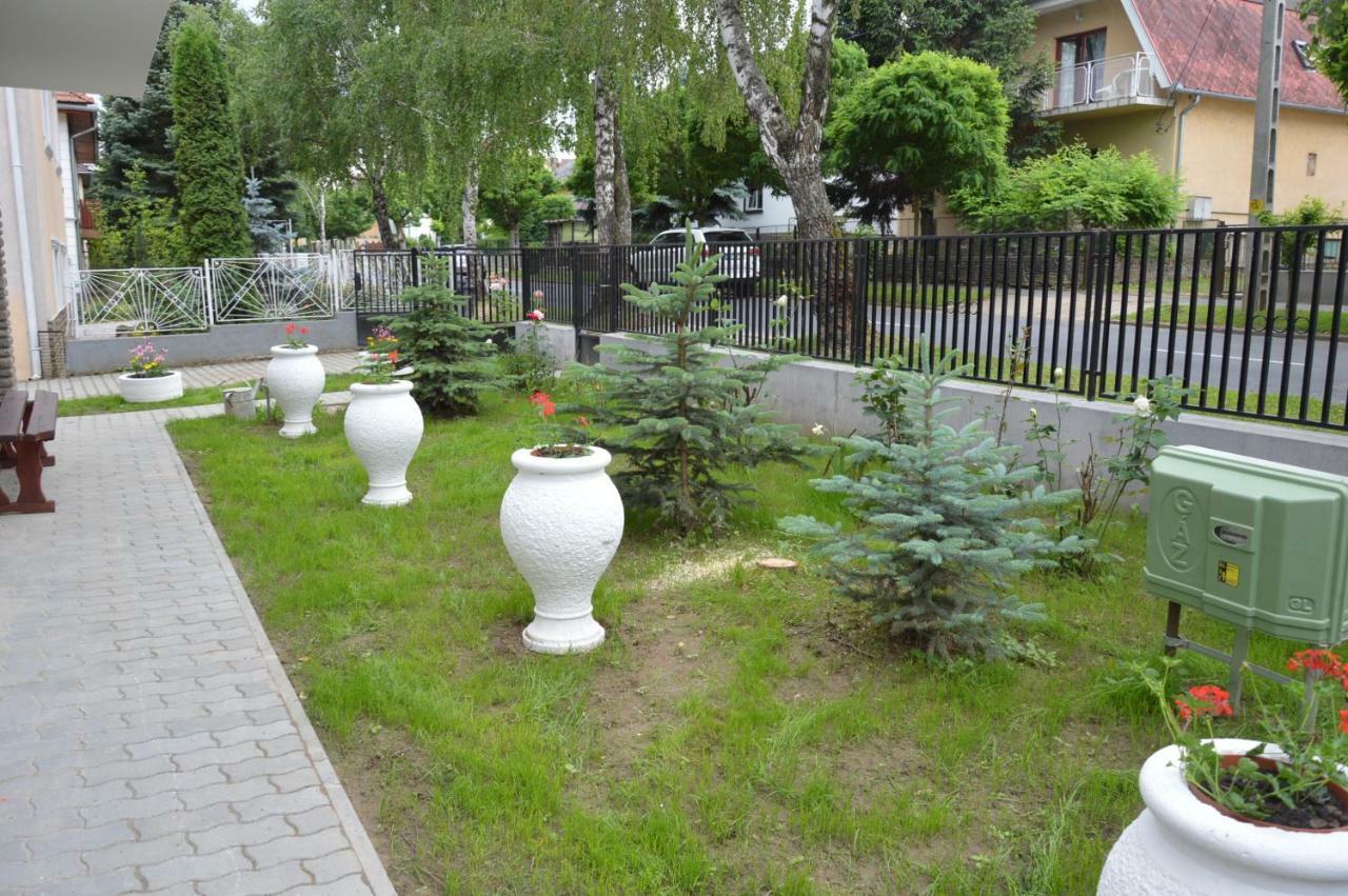 Varga Apartman Hévíz Extérieur photo