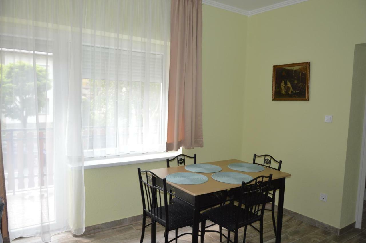 Varga Apartman Hévíz Extérieur photo