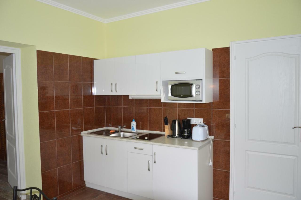 Varga Apartman Hévíz Extérieur photo