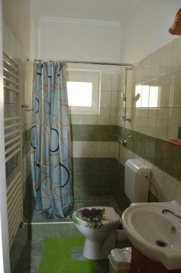 Varga Apartman Hévíz Extérieur photo