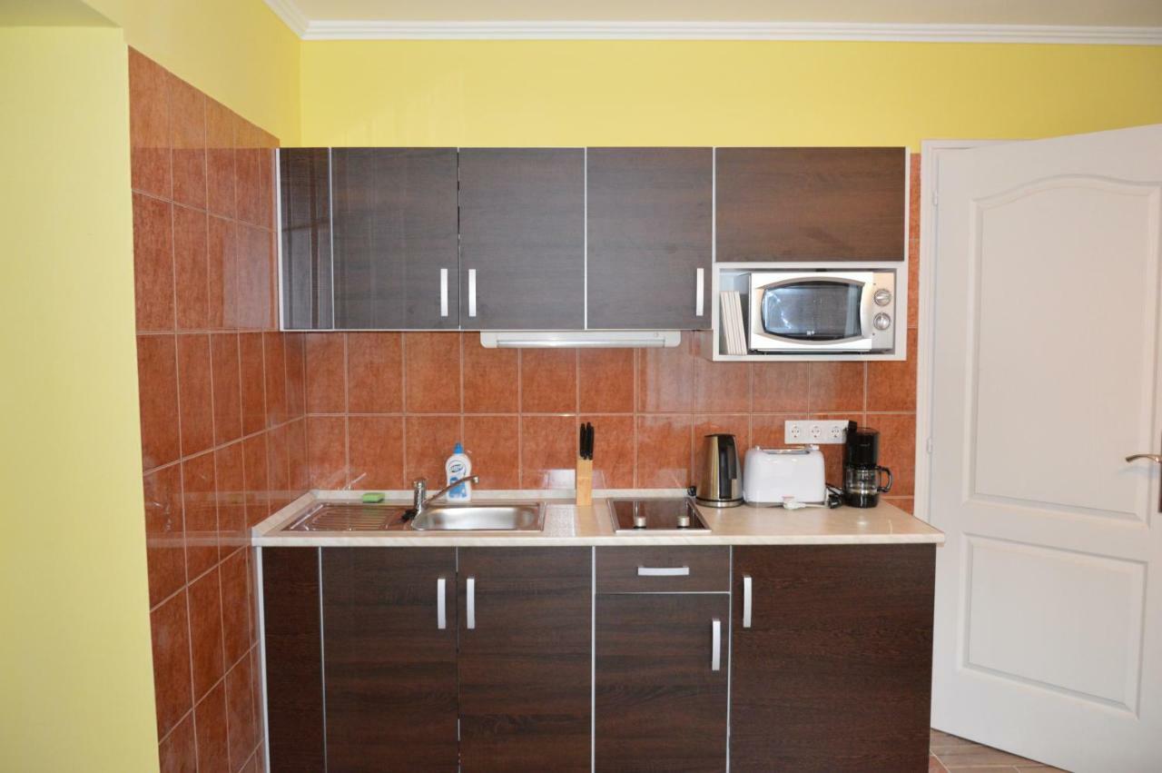 Varga Apartman Hévíz Extérieur photo