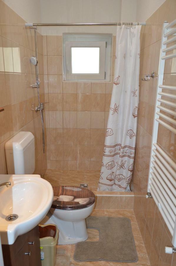 Varga Apartman Hévíz Extérieur photo