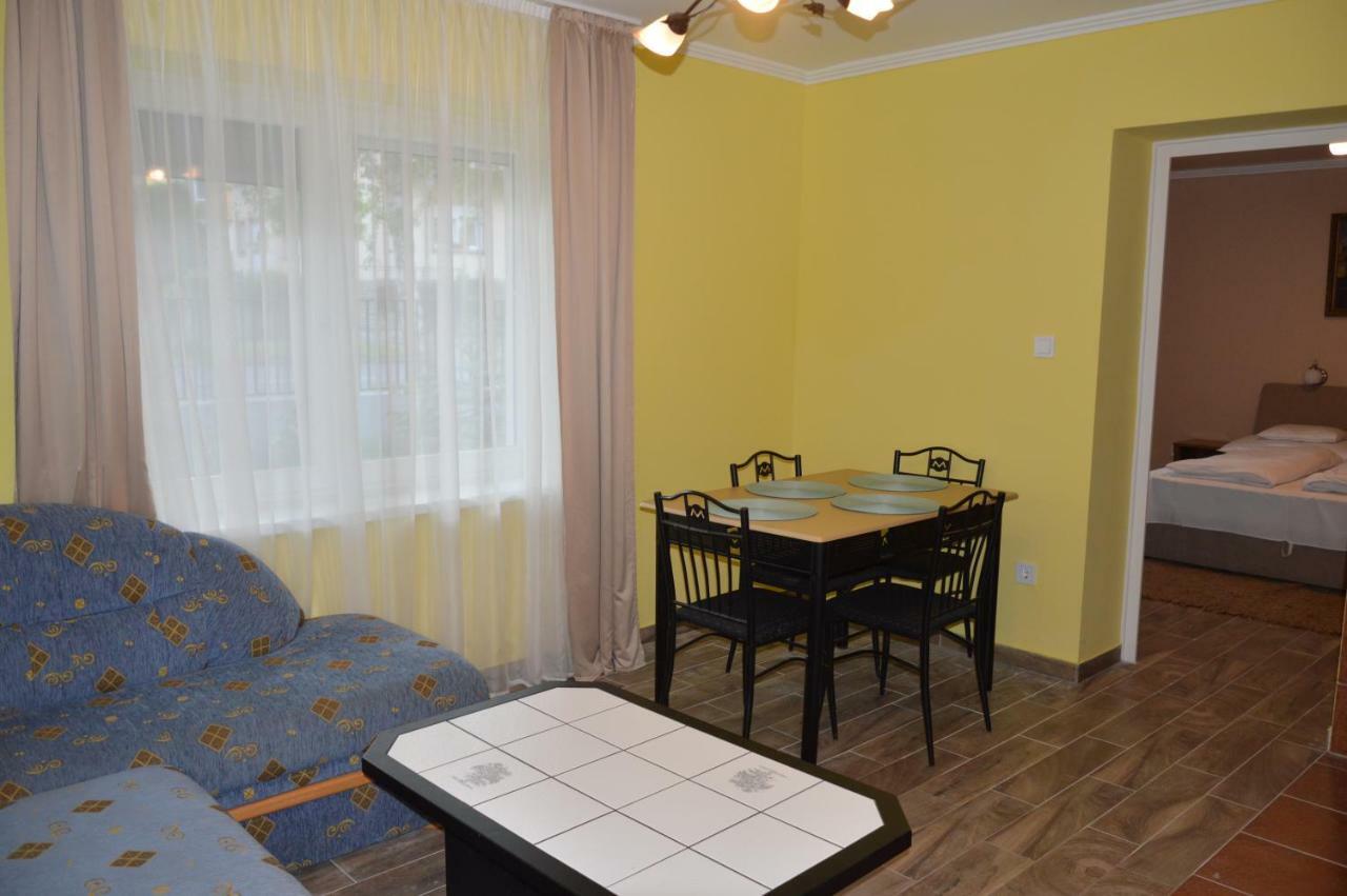 Varga Apartman Hévíz Extérieur photo