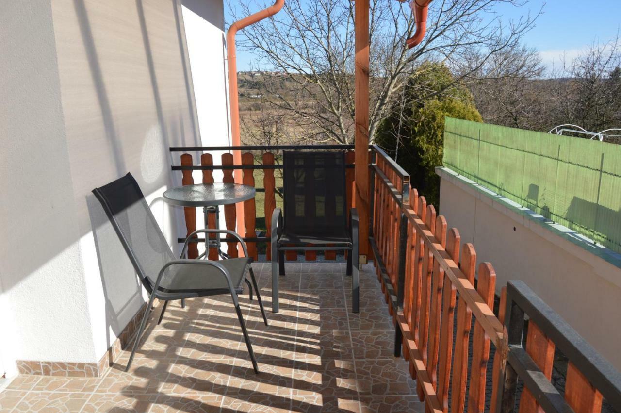 Varga Apartman Hévíz Extérieur photo
