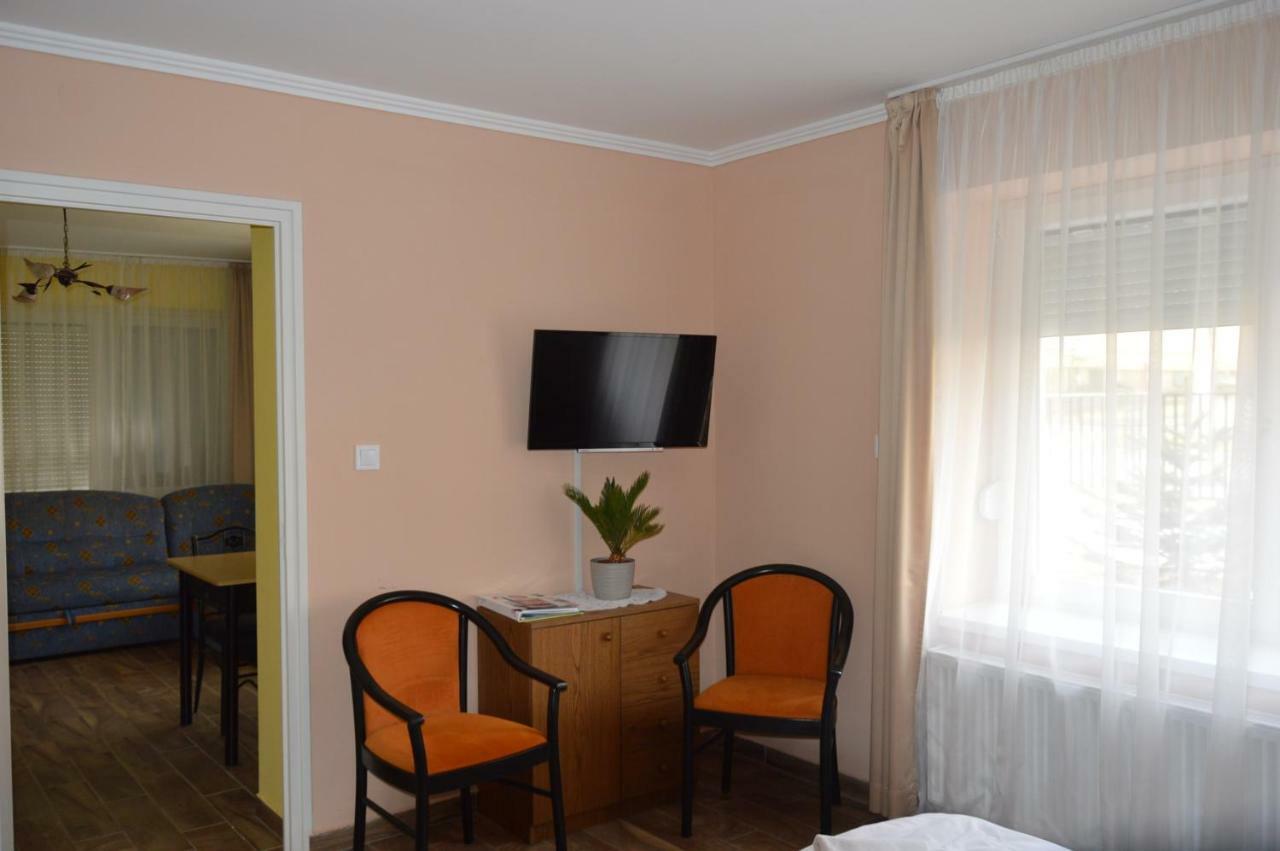 Varga Apartman Hévíz Extérieur photo